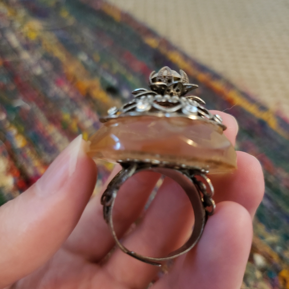 Statement Ring - Picture 2 of 8